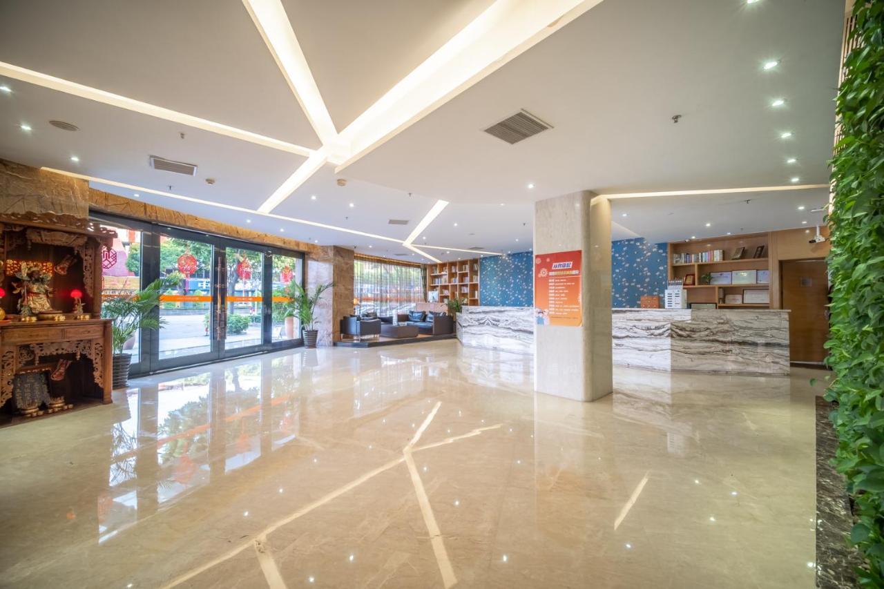Relteem Hotel Zhongshan  Exterior photo